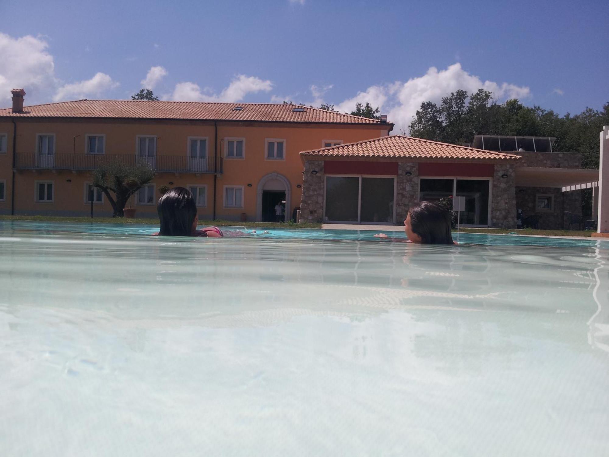 Agriturismo Creta Rossa Torre di Ruggiero Exterior photo